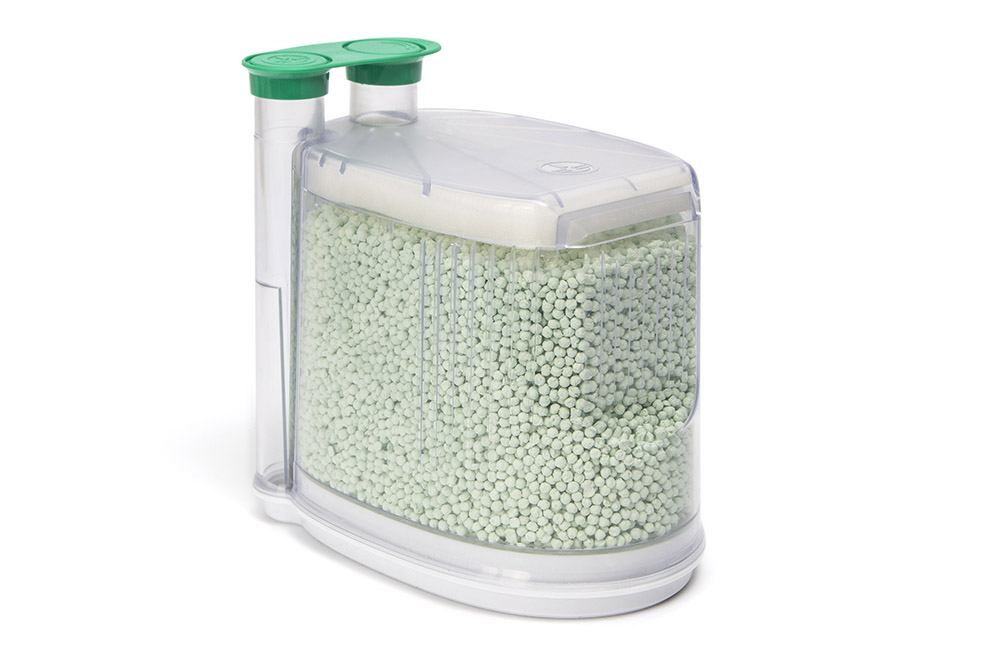 AbCan™, LoFloSorb™ disposable CO2 absorber, green to violet colour change, 1.1L. For use with the Getinge® (formerly Maquet®) Anesthesia Delivery Systems, Flow-i™ C20, C30, C40, Flow-C™ and Flow-E™)