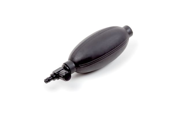Cuff inflation bulb